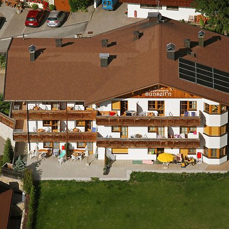 Apartments Sunseit'N Sexten Rum bild